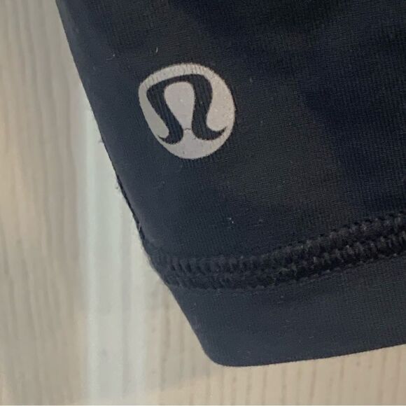 LuluLemon Athletica Ruched Capri Crop Athletic Legging Size 6 - Picture 6 of 9